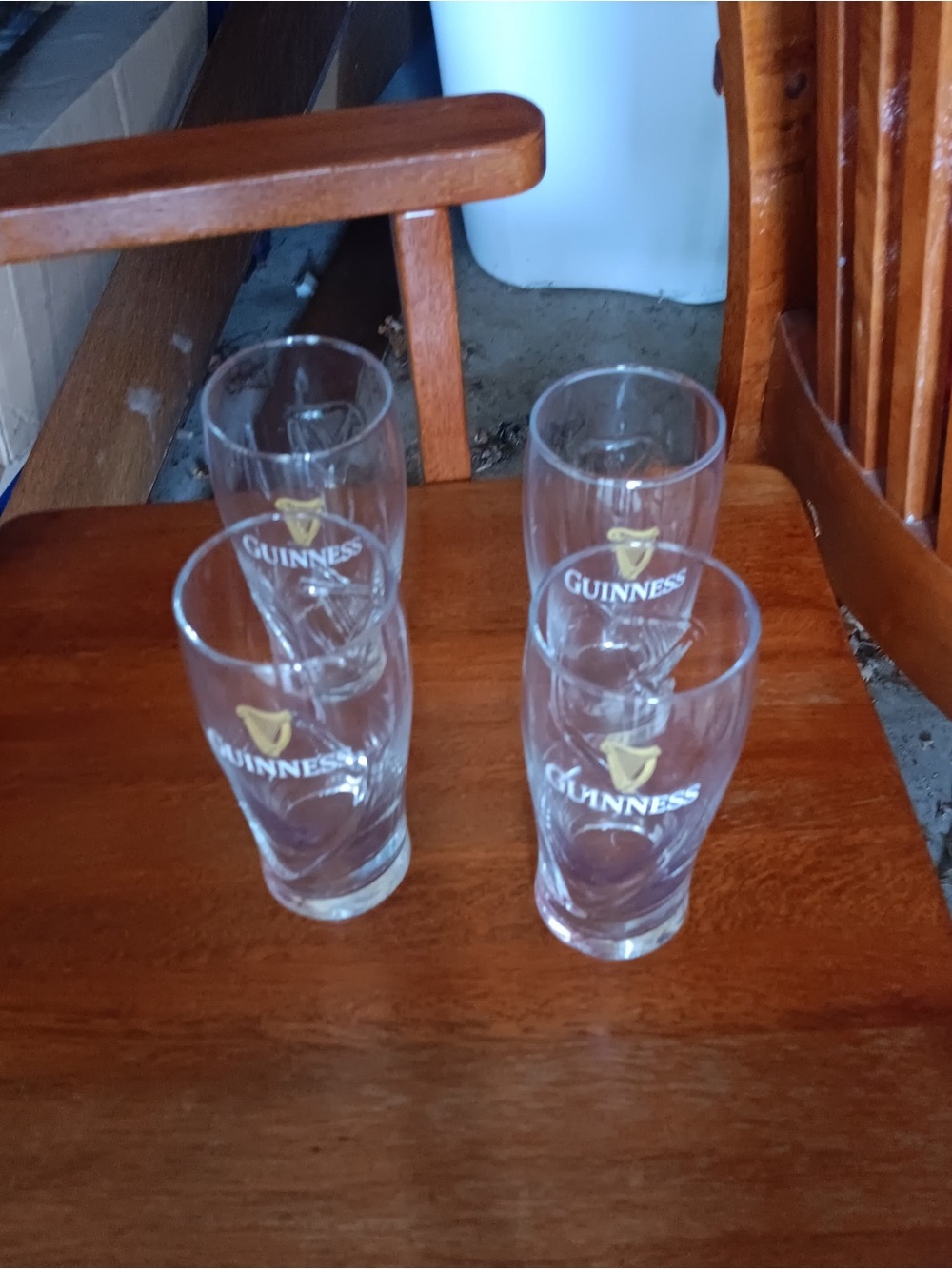 Guinness Clear Pint Glasses with Gold Logo - Set of 4